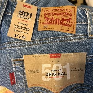 womens 501 levi jeans BRAND NEW